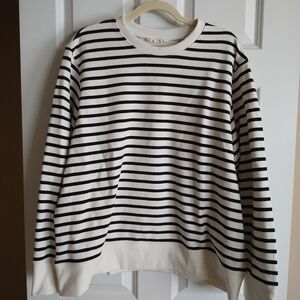 Everlane Women's Black and White Striped Sweatshirt